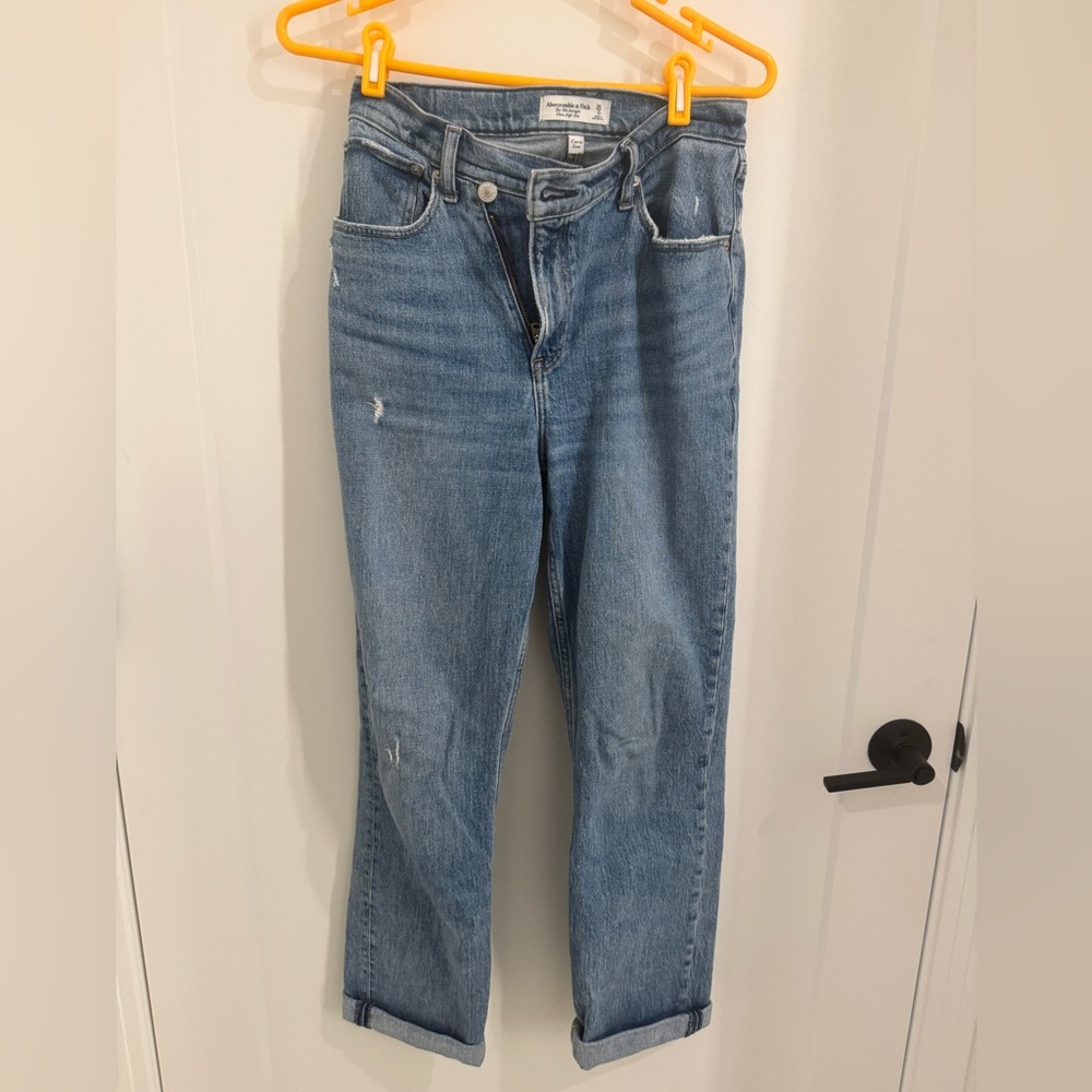 Abercrombie & Fitch “The 90s Straight” Ultra High Rise, Curve Love, Size 26